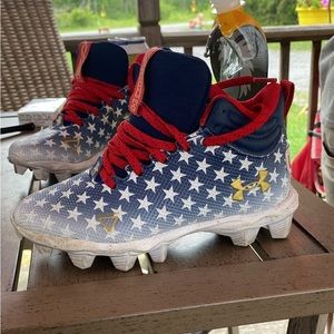 Youth Under Amour Football Cleats